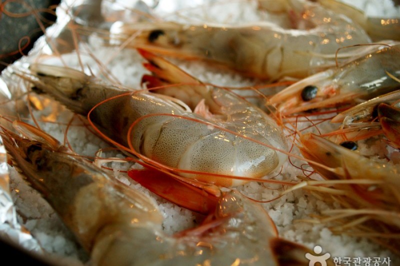 Hongseong Namdanghang Port Jumbo Shrimp Festival  (2/3)