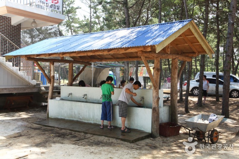 Mageompo Beach  (9/22)