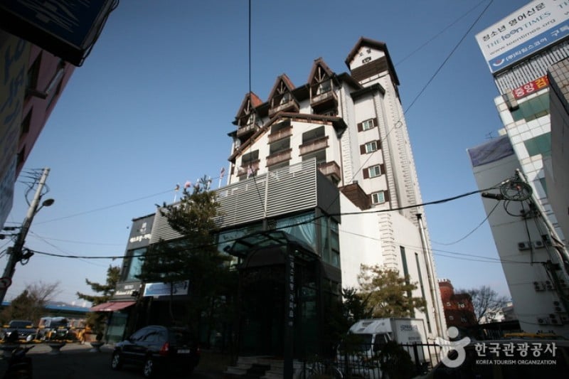 Cheonan Metro Tourist Hotel  (1/17)