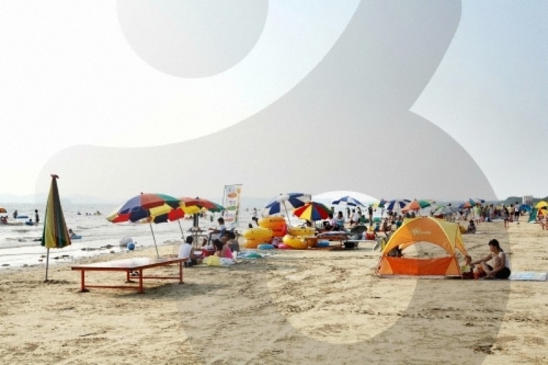 Cheongpodae Beach  (12/17)