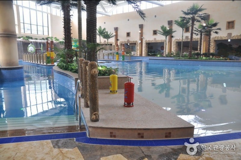 Lotte Buyeo Resort  (6/17)