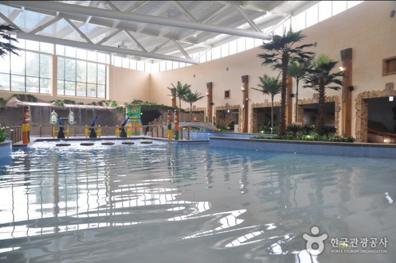 Lotte Buyeo Resort  (7/17)