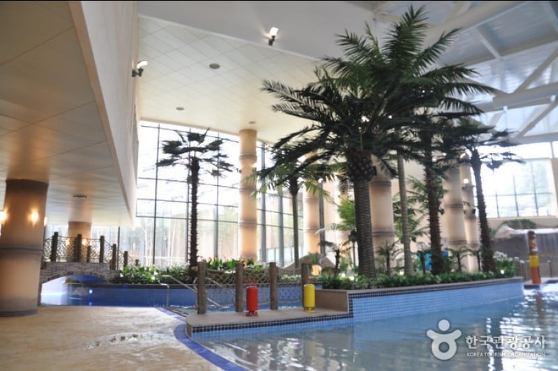 Lotte Buyeo Resort  (10/17)