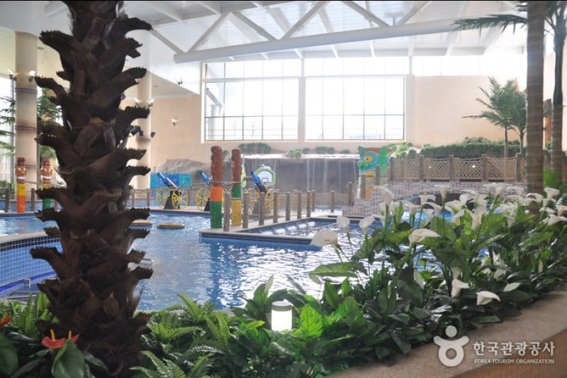 Lotte Buyeo Resort  (11/17)