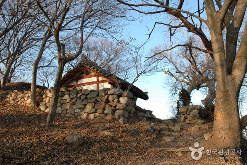 Buyeo Garimseong Fortress  (1/6)