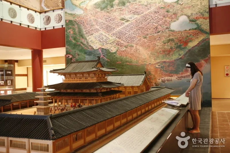 Jeongnimsaji Museum  (15/19)