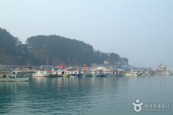 Hongwon Port