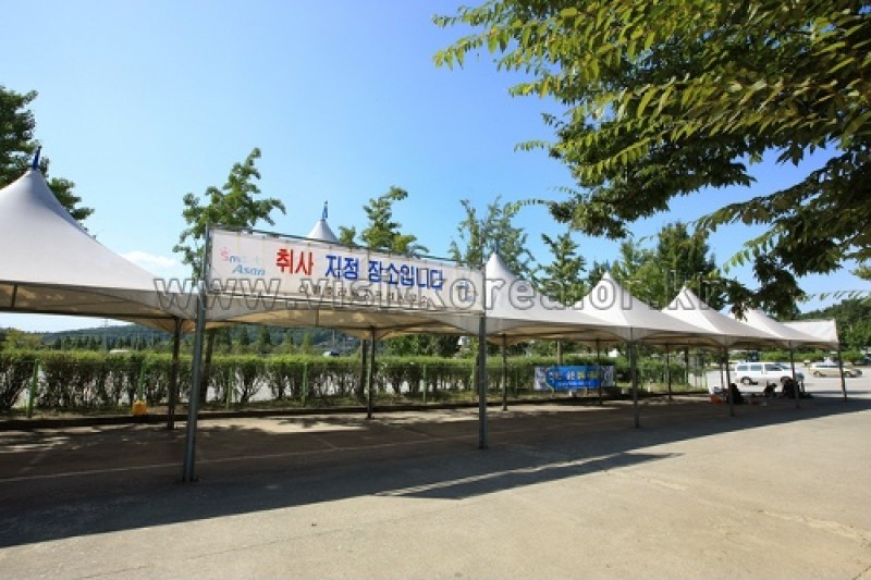 Sinjeongho Tourist Park  (2/26)