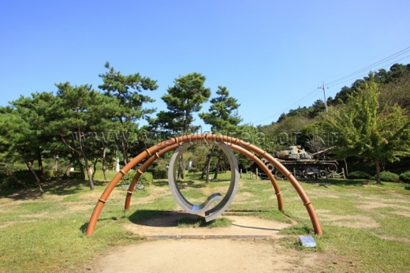 Sinjeongho Tourist Park  (6/26)