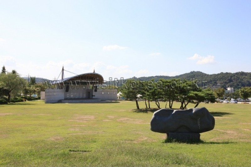 Sinjeongho Tourist Park  (11/26)