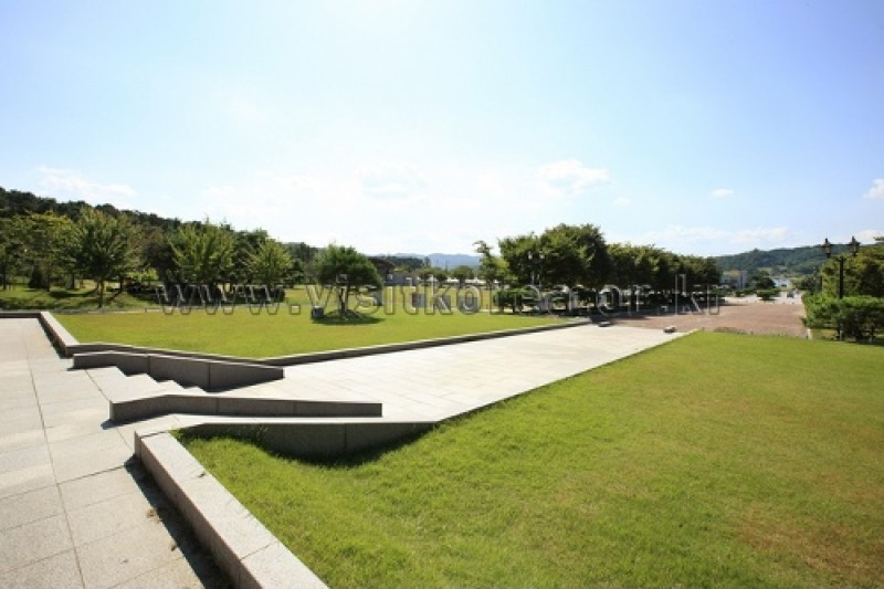 Sinjeongho Tourist Park  (22/26)