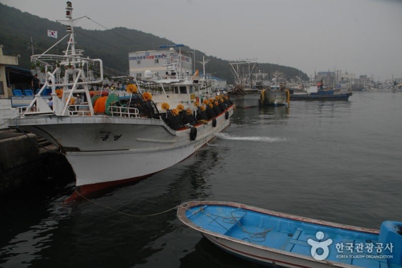 Sinjindo Island  (4/8)
