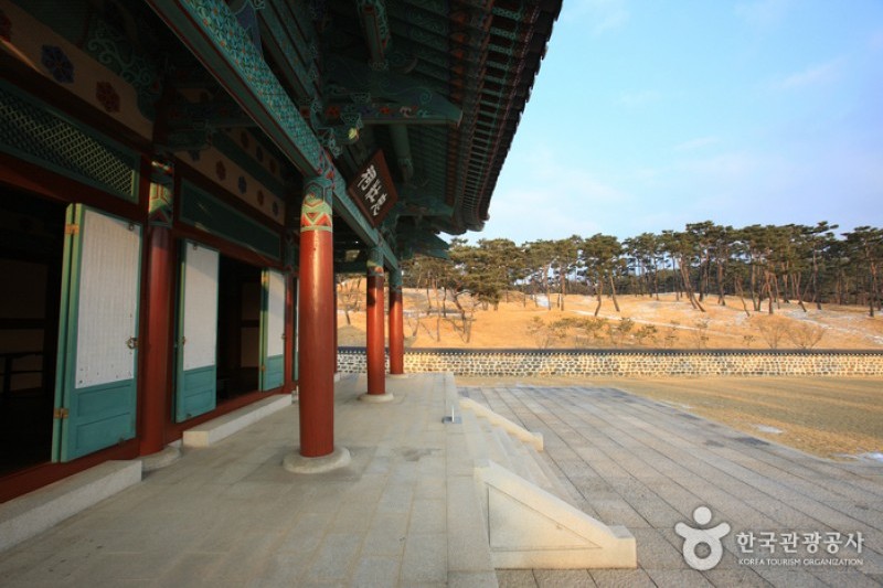 Historic Site of General Gyebaek  (19/38)