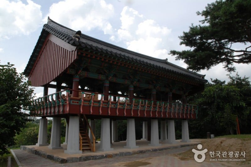 Historic Site of General Gyebaek  (22/38)