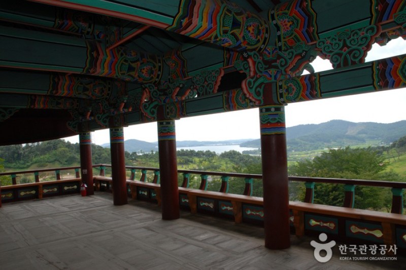 Historic Site of General Gyebaek  (23/38)