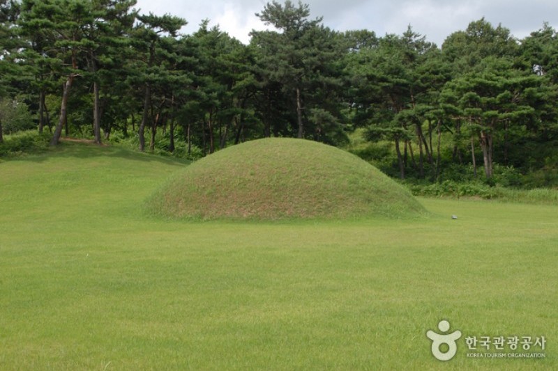 Historic Site of General Gyebaek  (31/38)