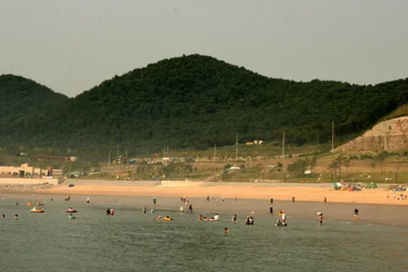 Nanji Island Beach  (3/5)
