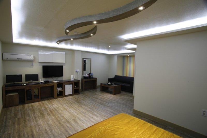 ING Motel - Goodstay  (4/15)