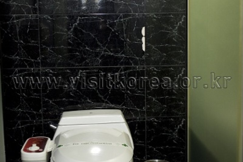 Rex hotel - Goodstay  (10/16)