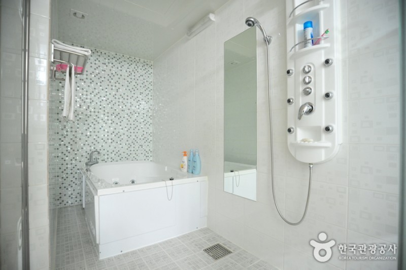 Hotel Cherbourg - Goodstay  (16/16)