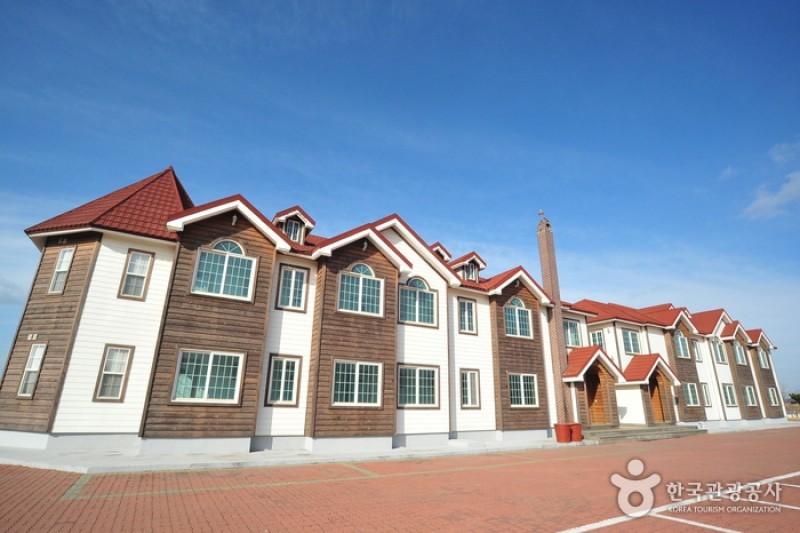Sky-Sea Resort - Goodstay  (4/29)