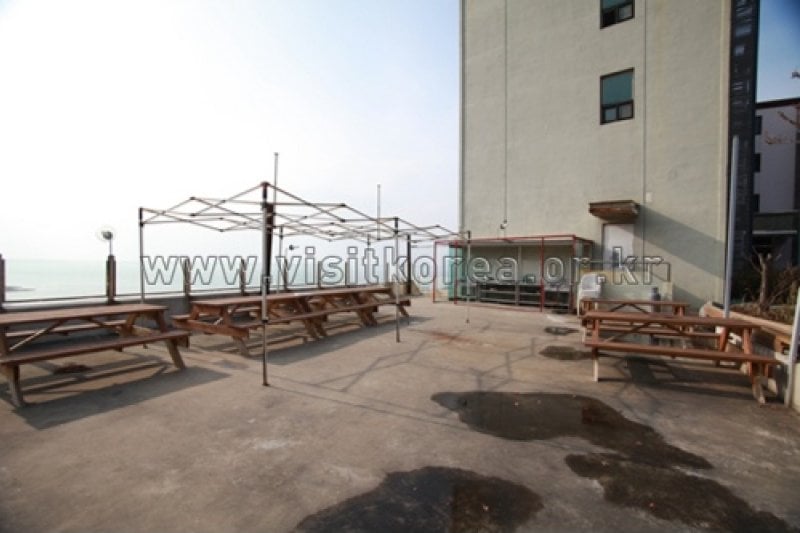 Hotel view - Goodstay  (3/20)