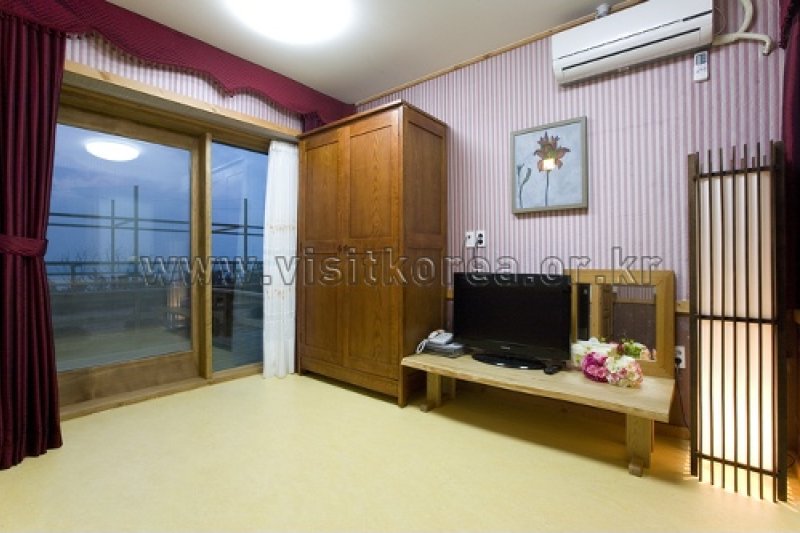 Pinocchio pension - Goodstay  (10/28)