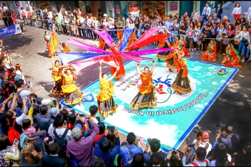 Cheonan World Dance Festival  (4/12)