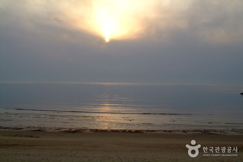 Cheollipo Beach  (3/15)