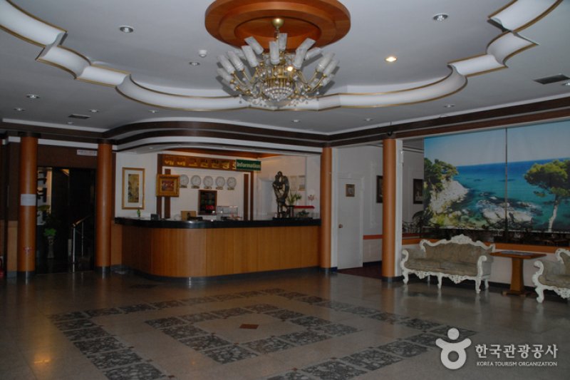 Evergreen Hotel (에버그린 관광호텔) (1/4)