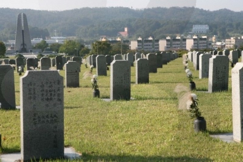 National Mang-Hyang Cemetery (국립 망향의 동산) (4/10)