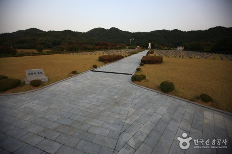 National Mang-Hyang Cemetery (국립 망향의 동산) (9/10)