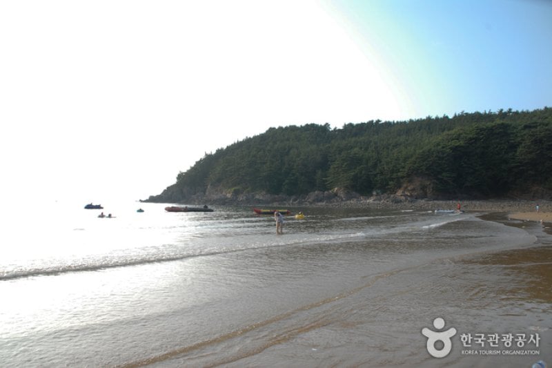 Baengnipo Beach (백리포해수욕장) (5/7)
