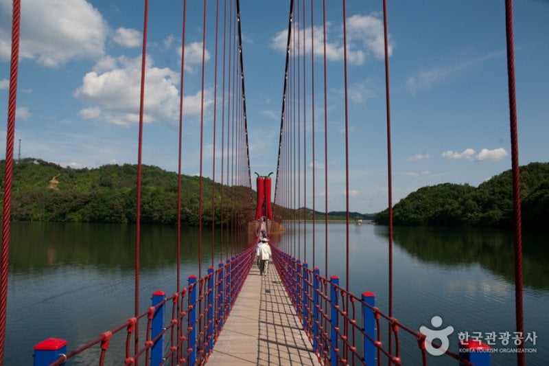 Cheonjangho Lake (천장호) (6/8)