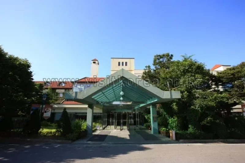 Asan-si Hot Springs Special Tourist Zone  (2/9)
