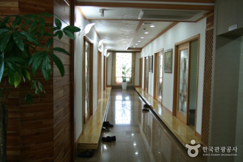 Nogwon (녹원) (3/12)