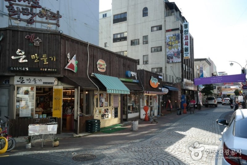 Gwangju Art Street  (9/14)