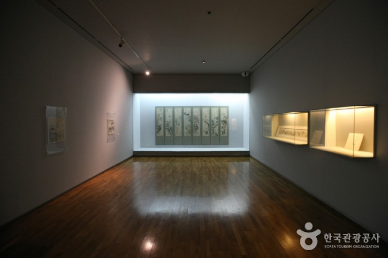 Uijae Museum of Korean Art  (12/29)