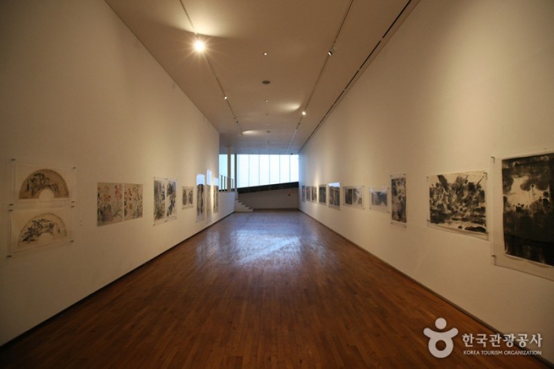 Uijae Museum of Korean Art  (14/29)