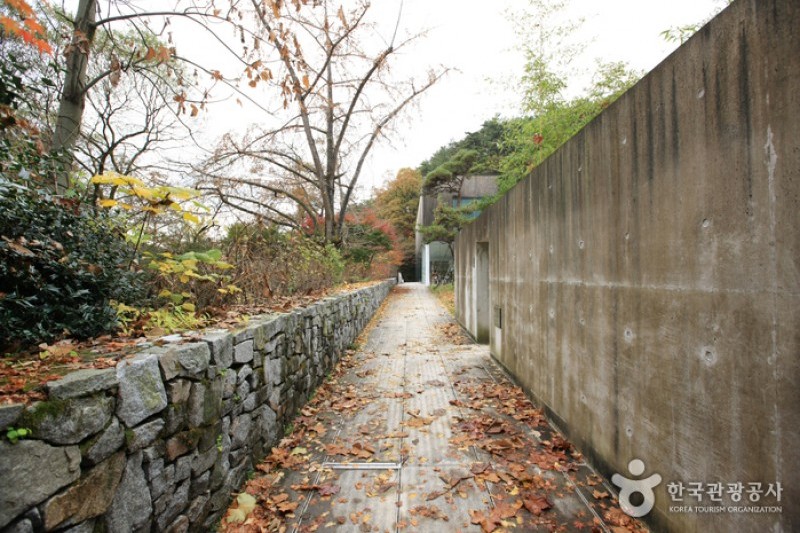 Uijae Museum of Korean Art  (27/29)