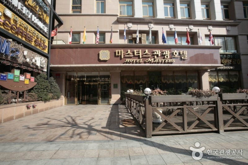 Tourist Hotel Masters  (3/28)