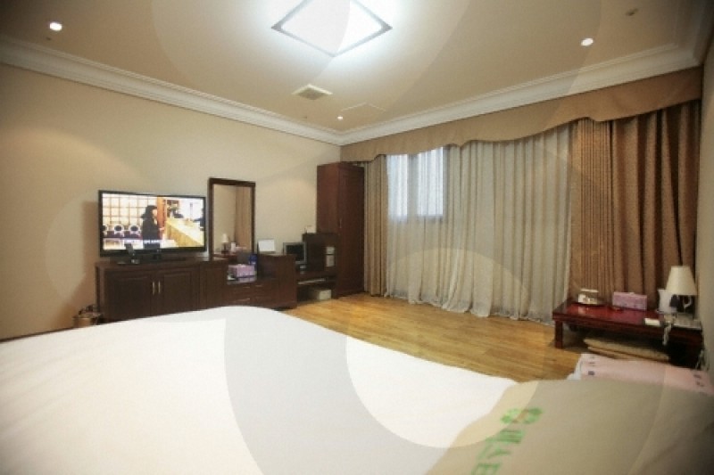 Tourist Hotel Masters  (28/28)