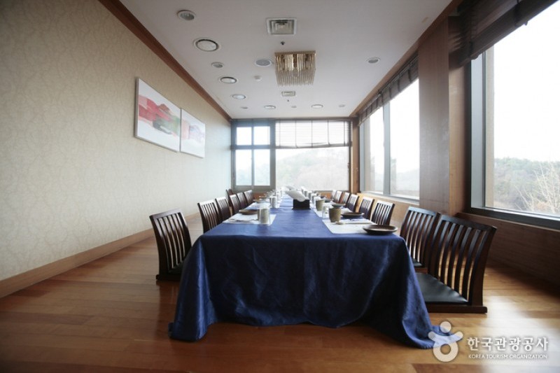 Shin Yang Park Hotel  (18/68)