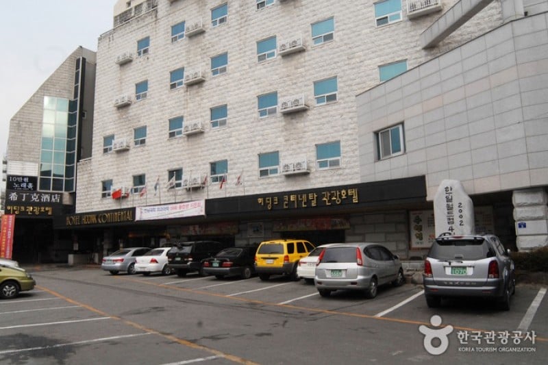 Hiddink Continental Tourist Hotel  (3/36)