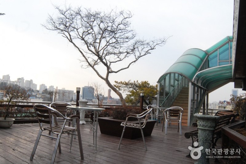 Hiddink Continental Tourist Hotel  (7/36)