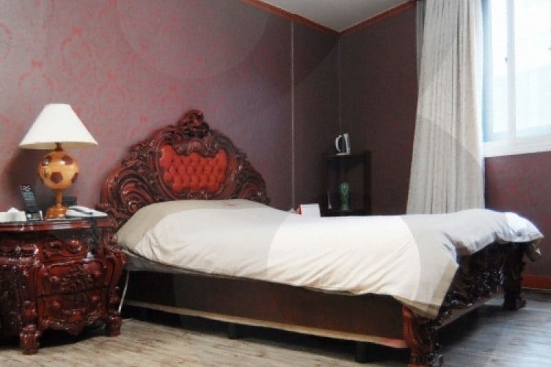 Hiddink Continental Tourist Hotel  (33/36)