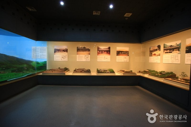 Gwangju Folk Museum (광주시립민속박물관) (2/10)