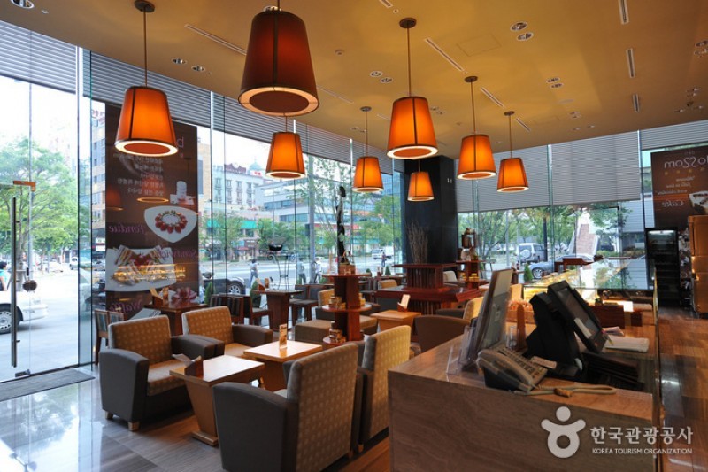 Ramada Plaza Gwangju  (17/20)