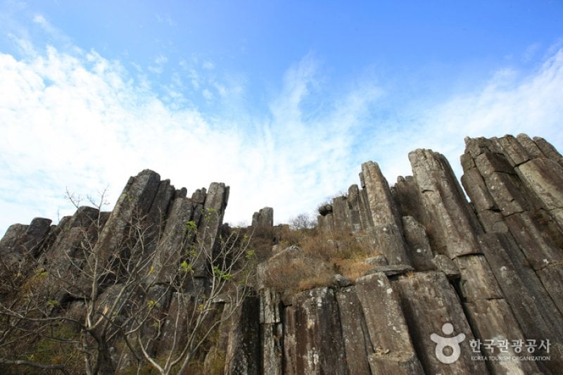 Jusangjeolli Cliff of Mudeungsan Mountain (무등산 주상절리대) (7/24)