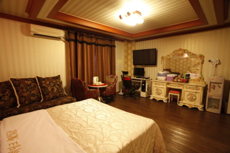 Hiddink Motel - Goodstay  (2/24)